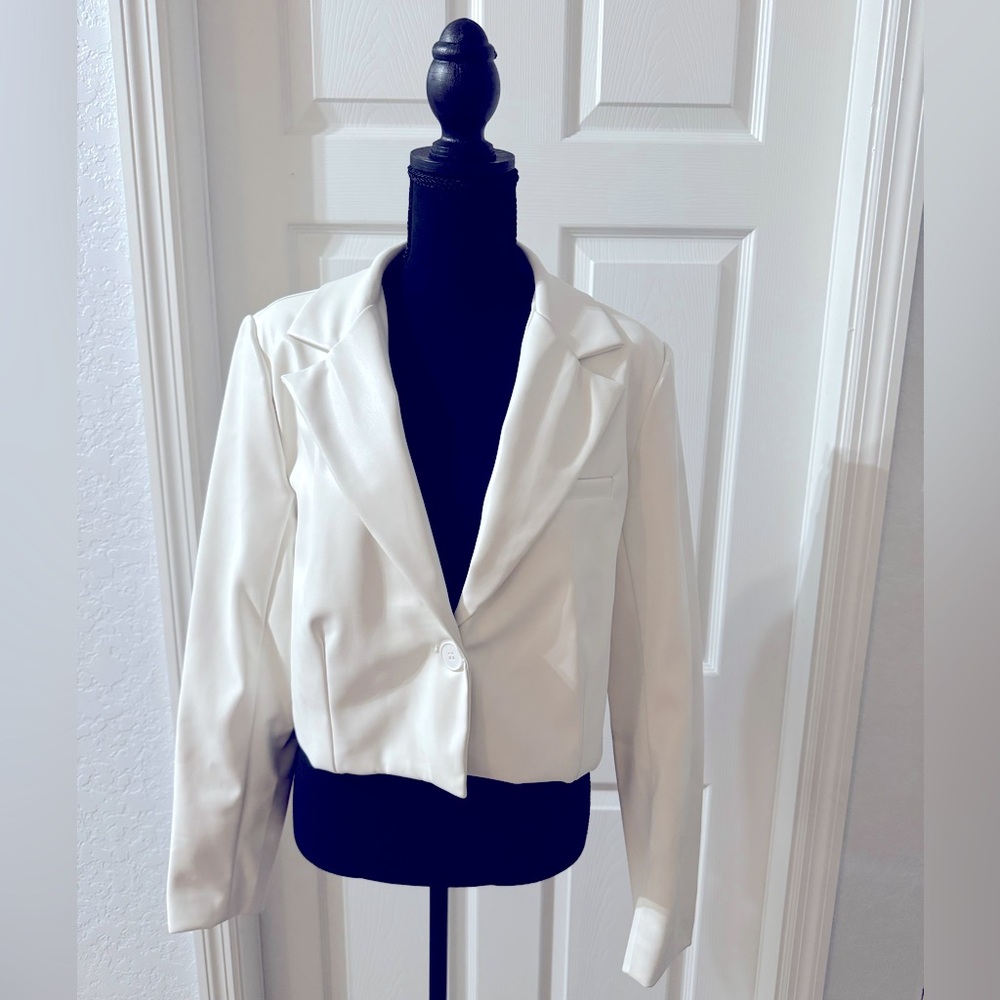 White Know.one.Cares jacket from Buckle. Brand new